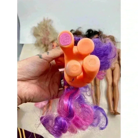 Lot of 5 Barbie Ken Dolls And My Little Pony Mattel Modern VTG - Rough Condition - Picture 8 of 11